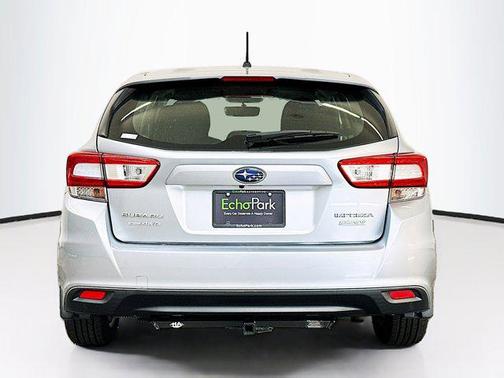 2017 Subaru Impreza 2.0i