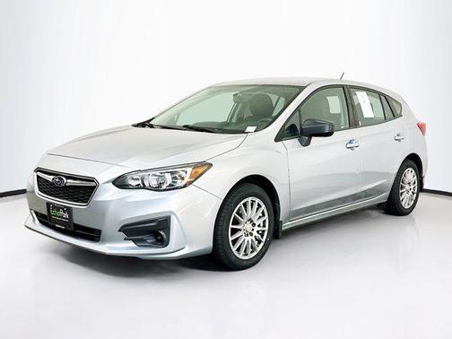 2017 Subaru Impreza 2.0i