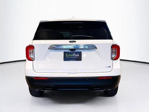 2020 Ford Explorer Base