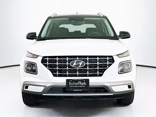 2023 Hyundai VENUE Limited