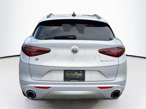 Lunare White Metallic 2020 Alfa Romeo Stelvio Ti Sport