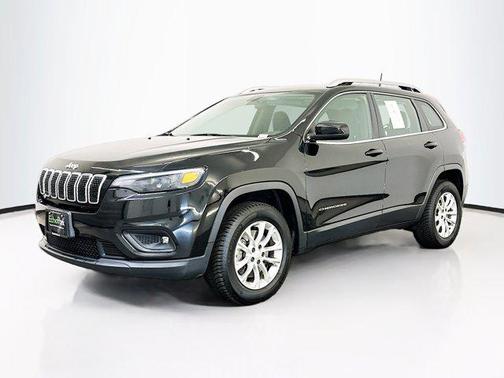 Diamond Black Crystal Pearlcoat 2019 Jeep Cherokee Latitude