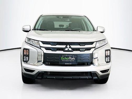 Alloy Silver Metallic 2025 Mitsubishi Outlander Sport SE