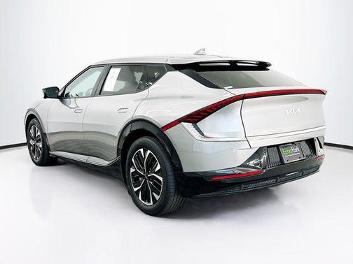 2024 Kia EV6 Wind