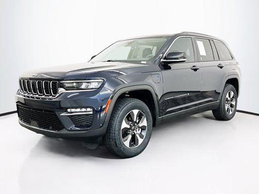 2022 Jeep Grand Cherokee 4xe Base