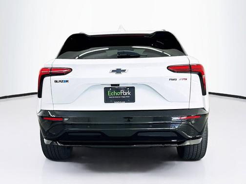 Summit White 2024 Chevrolet Blazer EV eAWD RS