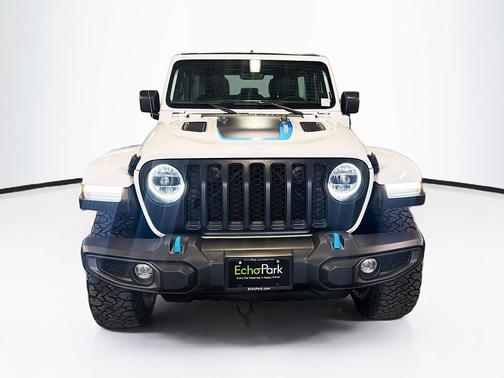 Bright White Clearcoat 2023 Jeep Wrangler 4xe Rubicon