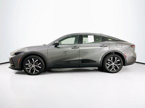 2024 Toyota Crown XLE