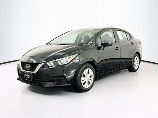 2022 Nissan Versa 1.6 S