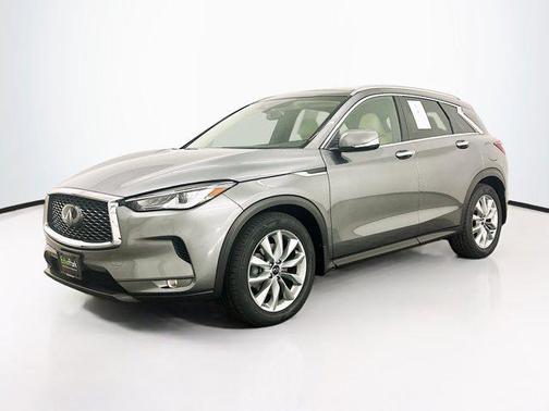 2022 INFINITI QX50 LUXE AWD