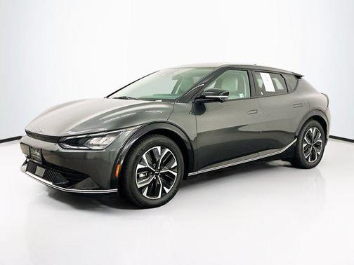 2022 Kia EV6 Wind