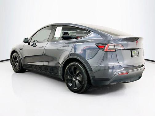 2024 Tesla Model Y Long Range Dual Motor All-Wheel Drive