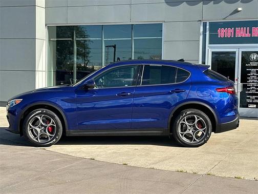 2022 Alfa Romeo Stelvio Sprint
