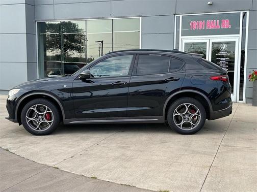 2022 Alfa Romeo Stelvio Ti