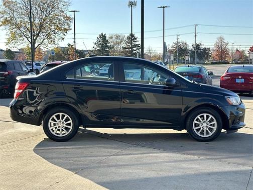2020 Chevrolet Sonic LT