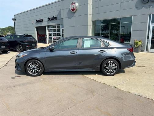 2022 Kia Forte GT-Line