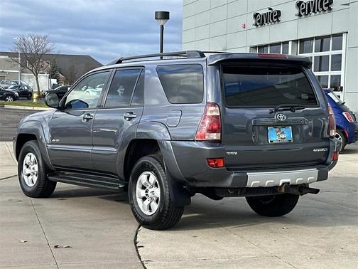 2004 Toyota 4Runner SR5 Sport