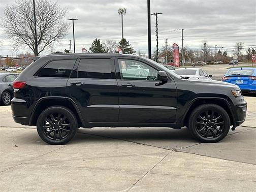 2020 Jeep Grand Cherokee Altitude