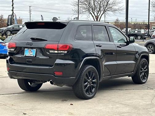 2020 Jeep Grand Cherokee Altitude
