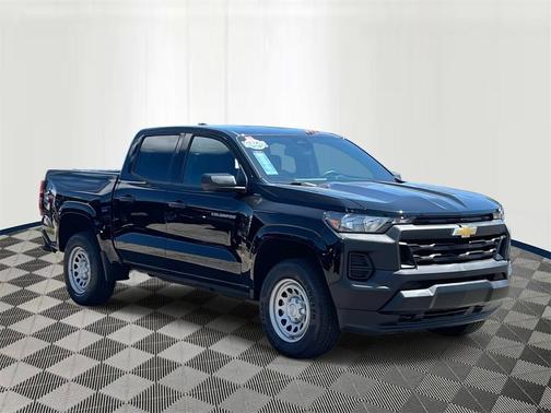 2024 Chevrolet Colorado WT
