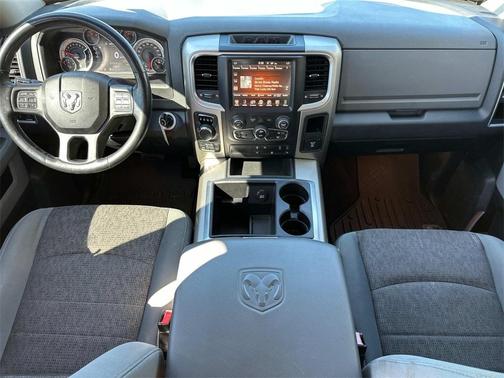 2015 RAM 1500 SLT