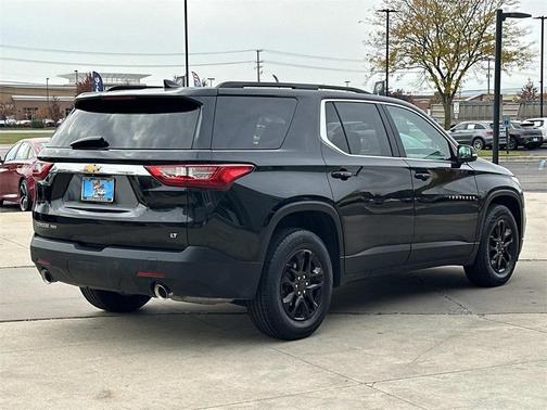 2021 Chevrolet Traverse LT Cloth