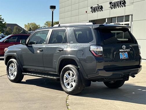 2024 Toyota 4Runner SR5 Premium