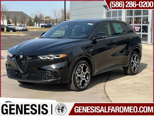 2025 Alfa Romeo Tonale Base