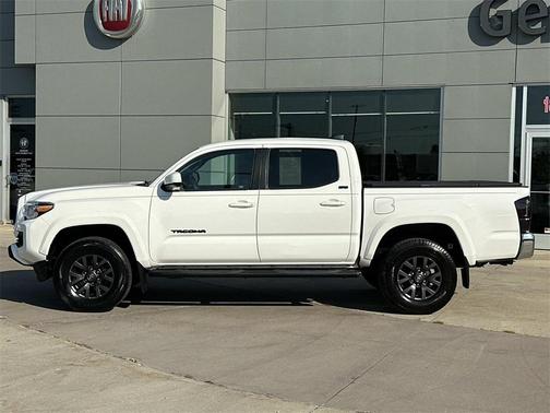 2023 Toyota Tacoma SR5