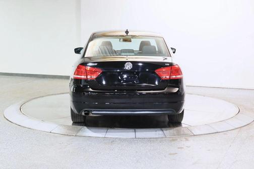 2015 Volkswagen Passat 1.8T S