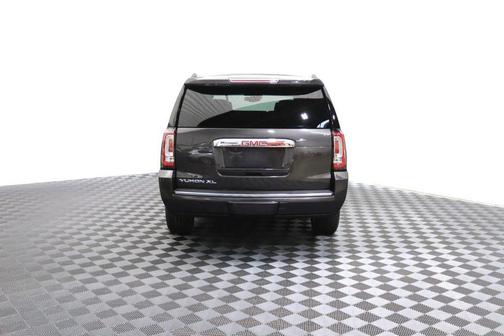 Gray 2017 GMC Yukon XL Denali