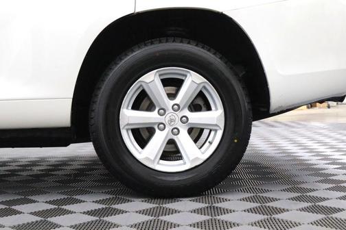 2010 Toyota Highlander Hybrid Base