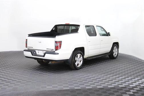 Taffeta White 2014 Honda Ridgeline RTL