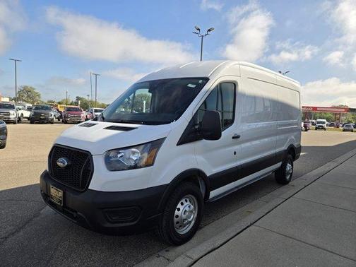 2023 Ford Transit-250 