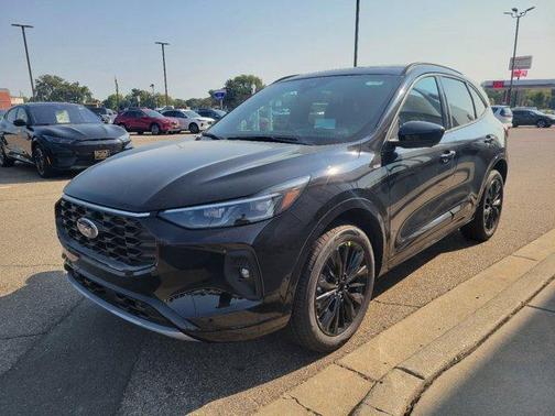 2024 Ford Escape ST-Line Elite