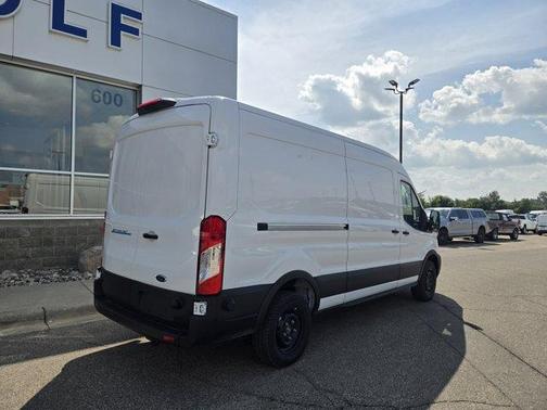 2025 Ford E-Transit Base