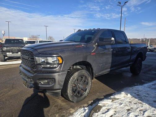 2022 RAM 3500 Big Horn