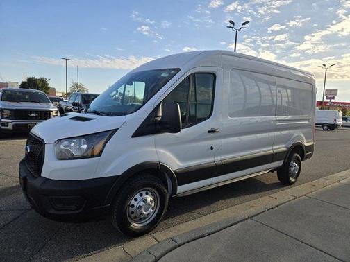 2023 Ford Transit-250 