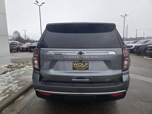 2021 Chevrolet Suburban LT