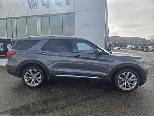 2022 Ford Explorer Platinum