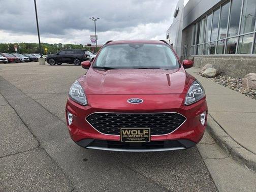 2022 Ford Escape Titanium Hybrid
