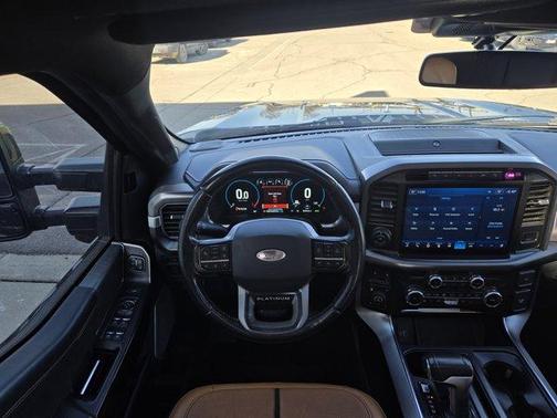 2022 Ford F-150 Platinum