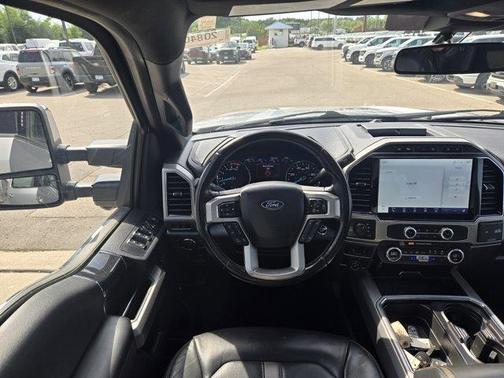 2022 Ford F-350 Platinum