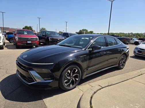 2025 Hyundai SONATA SEL