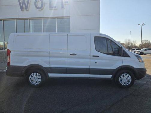 2017 Ford Transit-150 Base