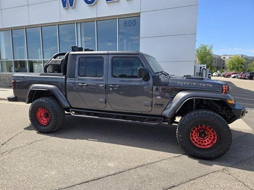2022 Jeep Gladiator Sport