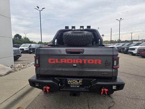 2022 Jeep Gladiator Sport