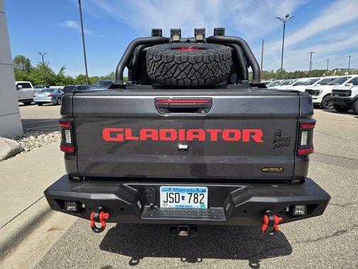 2022 Jeep Gladiator Sport