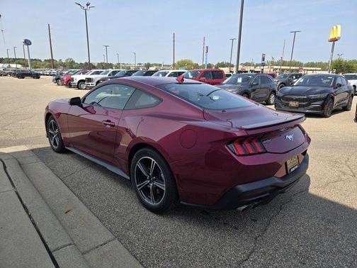 2025 Ford Mustang 