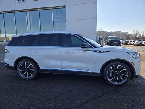 2020 Lincoln Aviator Reserve AWD